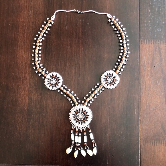 Native Indian Multi Pink Beaded Necklace. - Picture 2 of 6